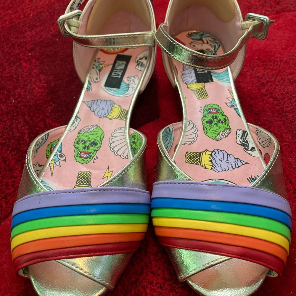 Iron Fist Over It Gold Rainbow Sandals sz US 9 EU 40